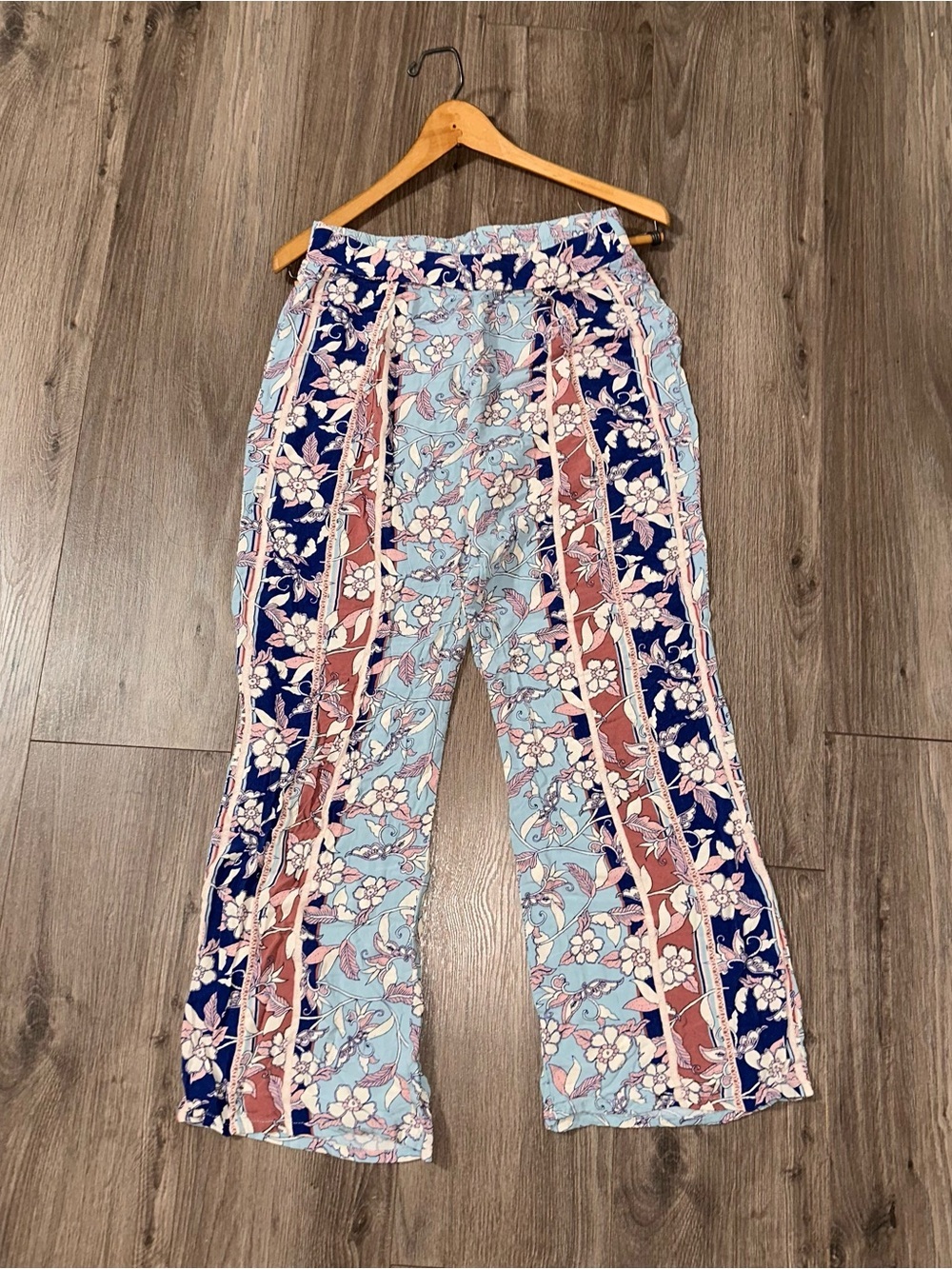 Gypsy & Moondust Botanical Floral Pants Patterned Wide-legged